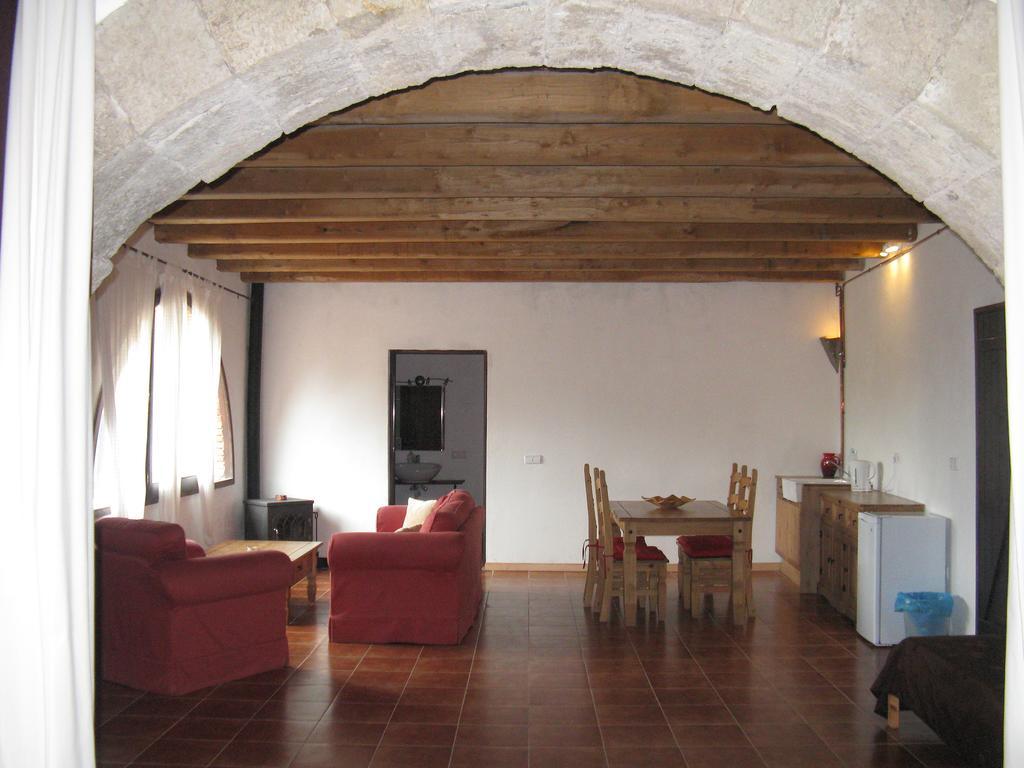 Seriñá Hotel Mas Pelegri חדר תמונה
